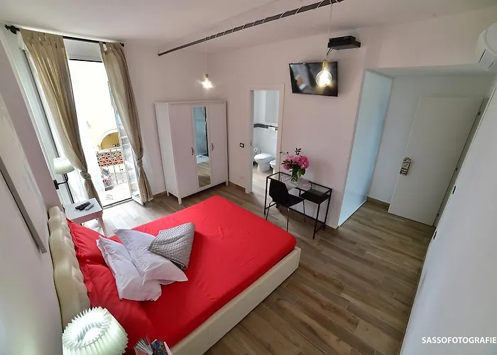 Couette-café Suite Varigotti 3*